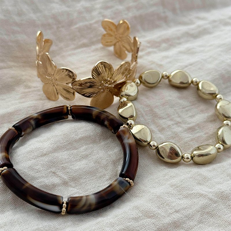 Retro-style Fashionable Versatile Bracelet For Women