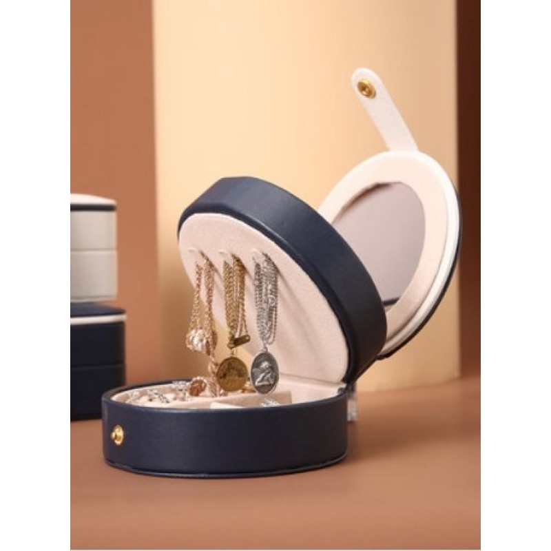 Portable jewelry box
