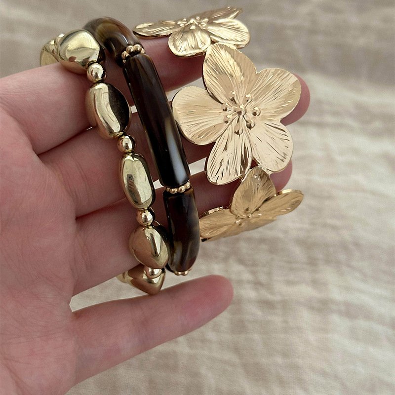 Retro-style Fashionable Versatile Bracelet For Women