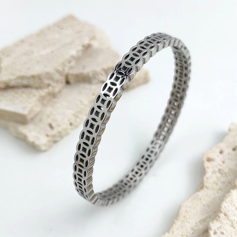 Unisex Hollowed-out Creative Casual Bracelet