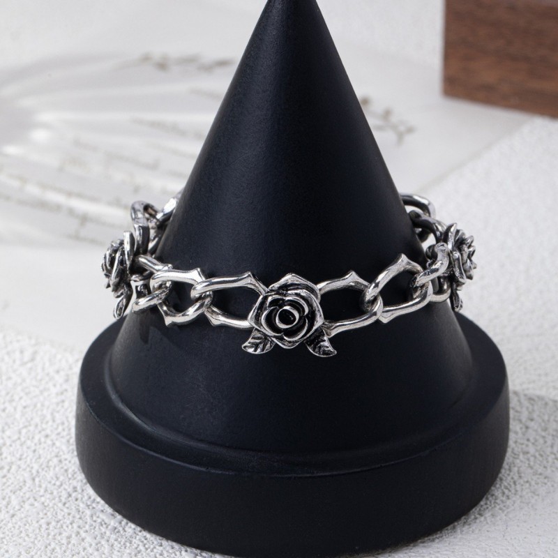 Retro-style Fashionable Rose-shaped Personalized Bracelet
