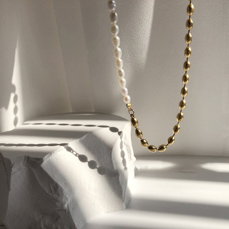 Mechanical Stitching Barrel Bead Freshwater Pearl Necklace Necklace