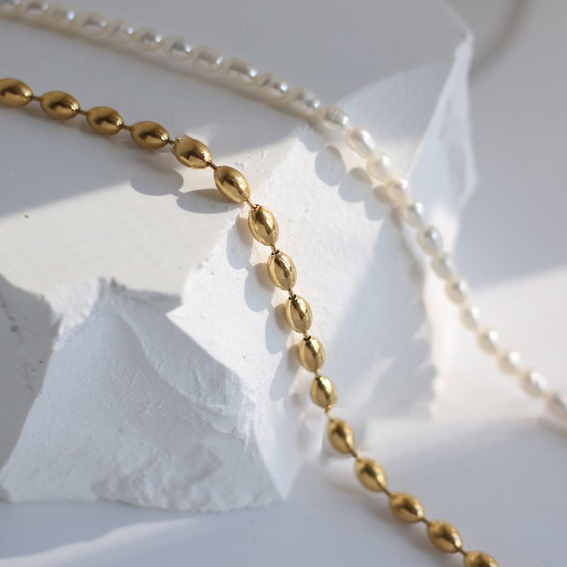 Mechanical Stitching Barrel Bead Freshwater Pearl Necklace Necklace